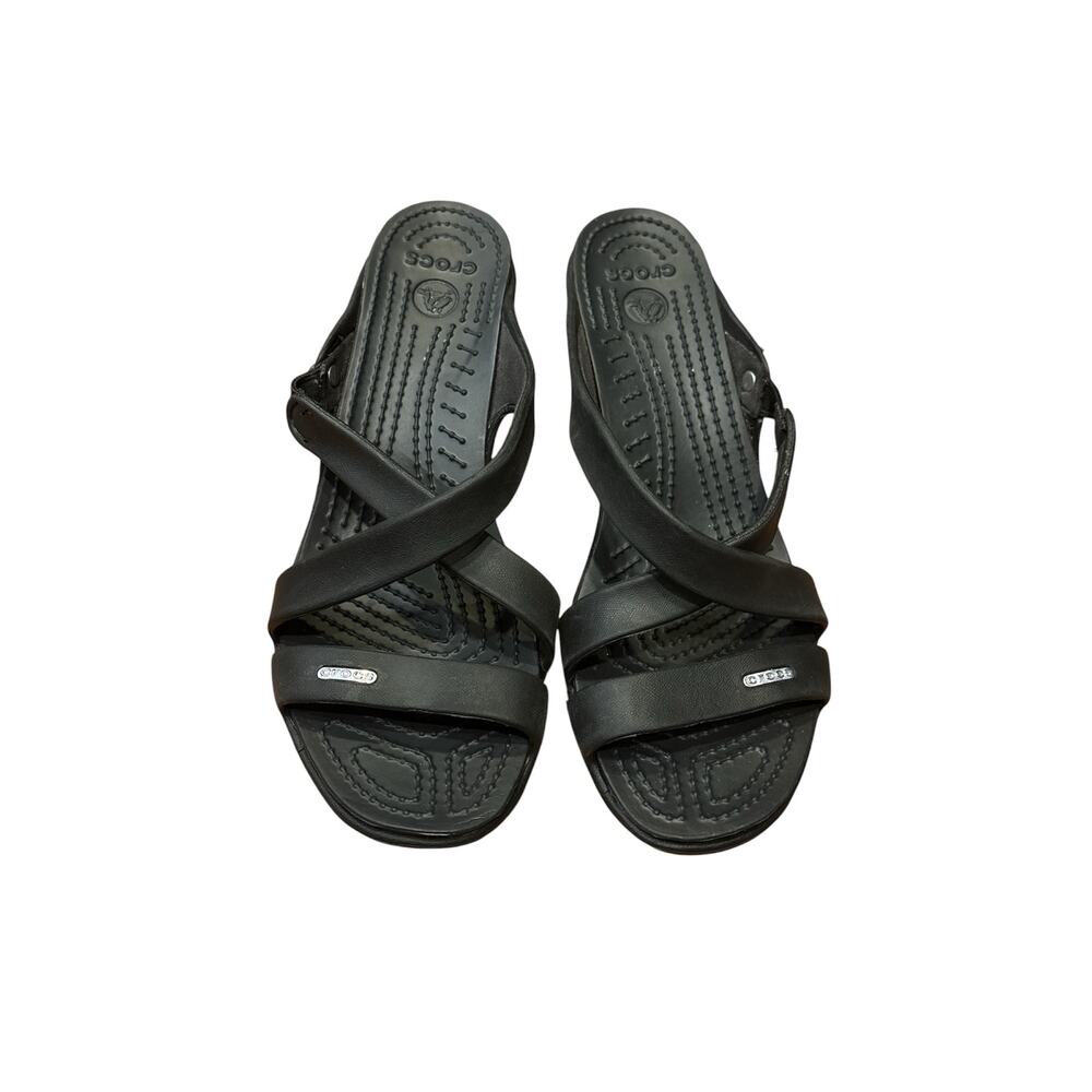 Crocs Cyprus platform black heels size 9, strap design, block heel. - Picture 2 of 7
